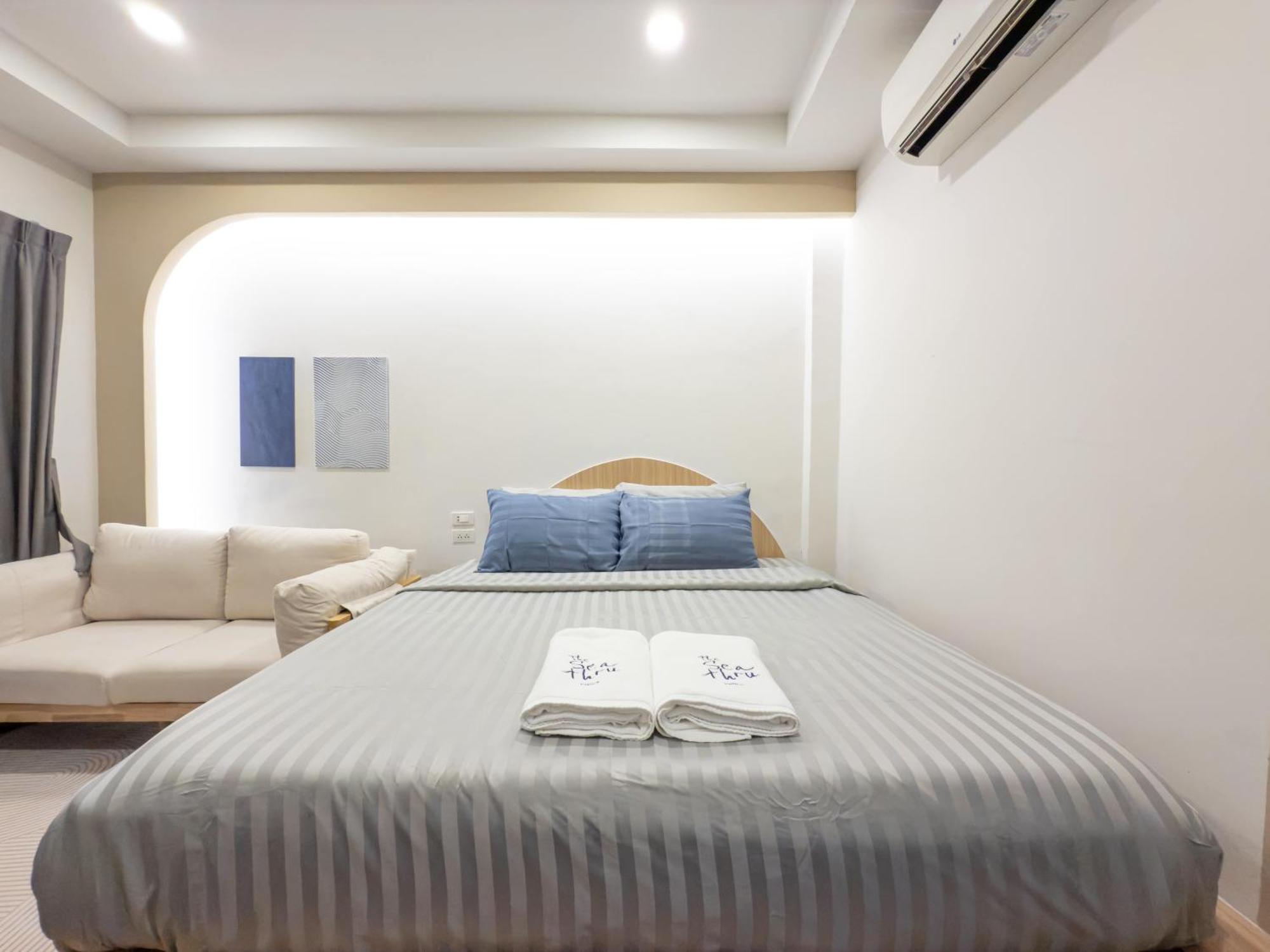 The Seathru Koh Larn Hotel Pattaya Ngoại thất bức ảnh