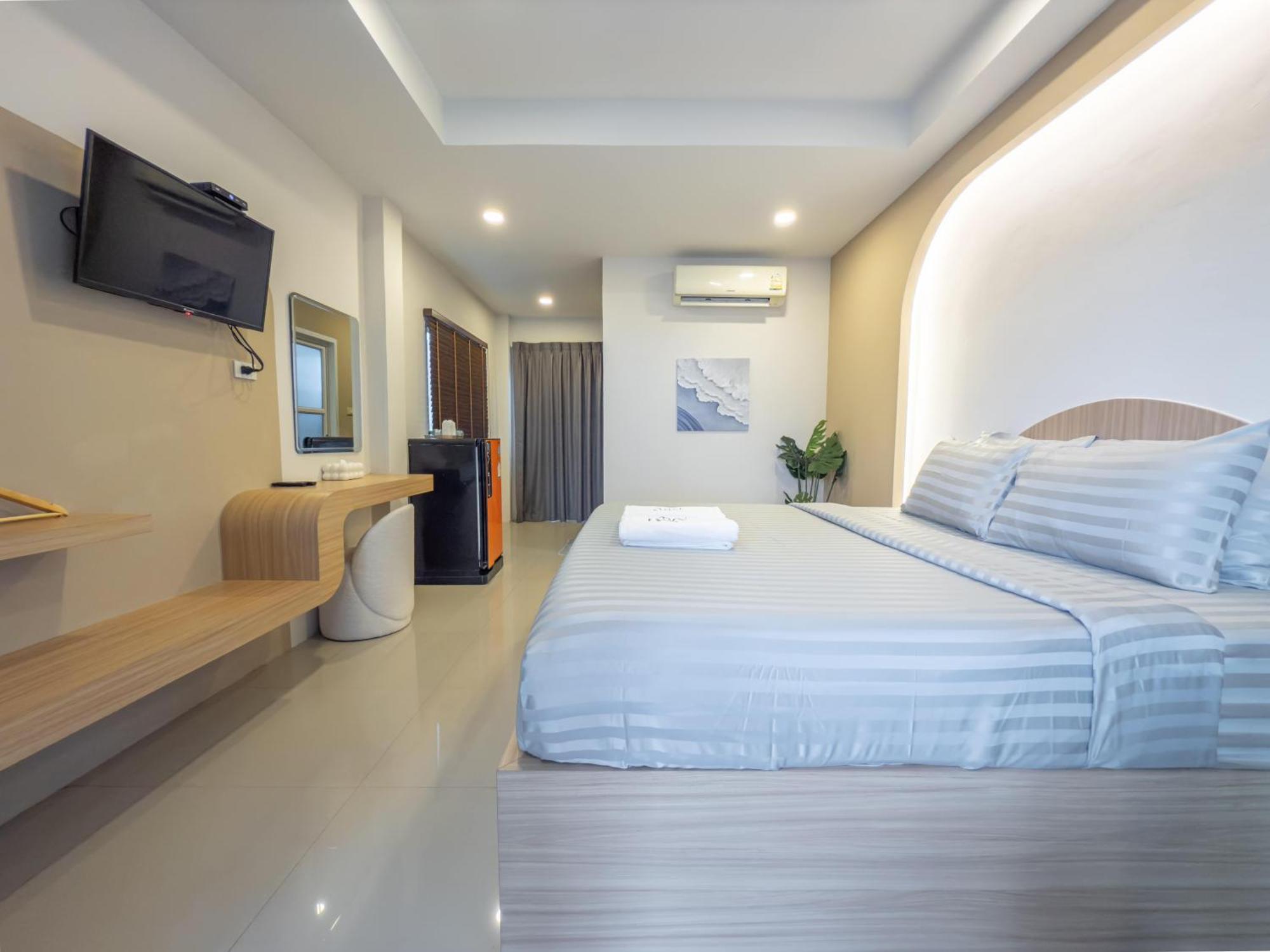 The Seathru Koh Larn Hotel Pattaya Ngoại thất bức ảnh