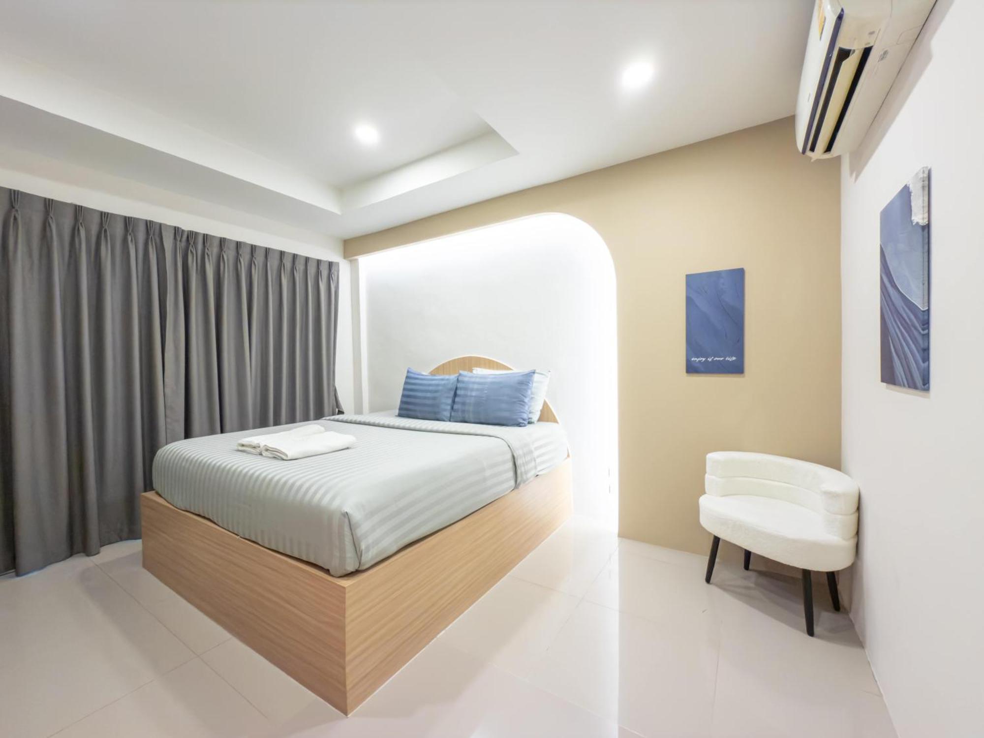 The Seathru Koh Larn Hotel Pattaya Ngoại thất bức ảnh