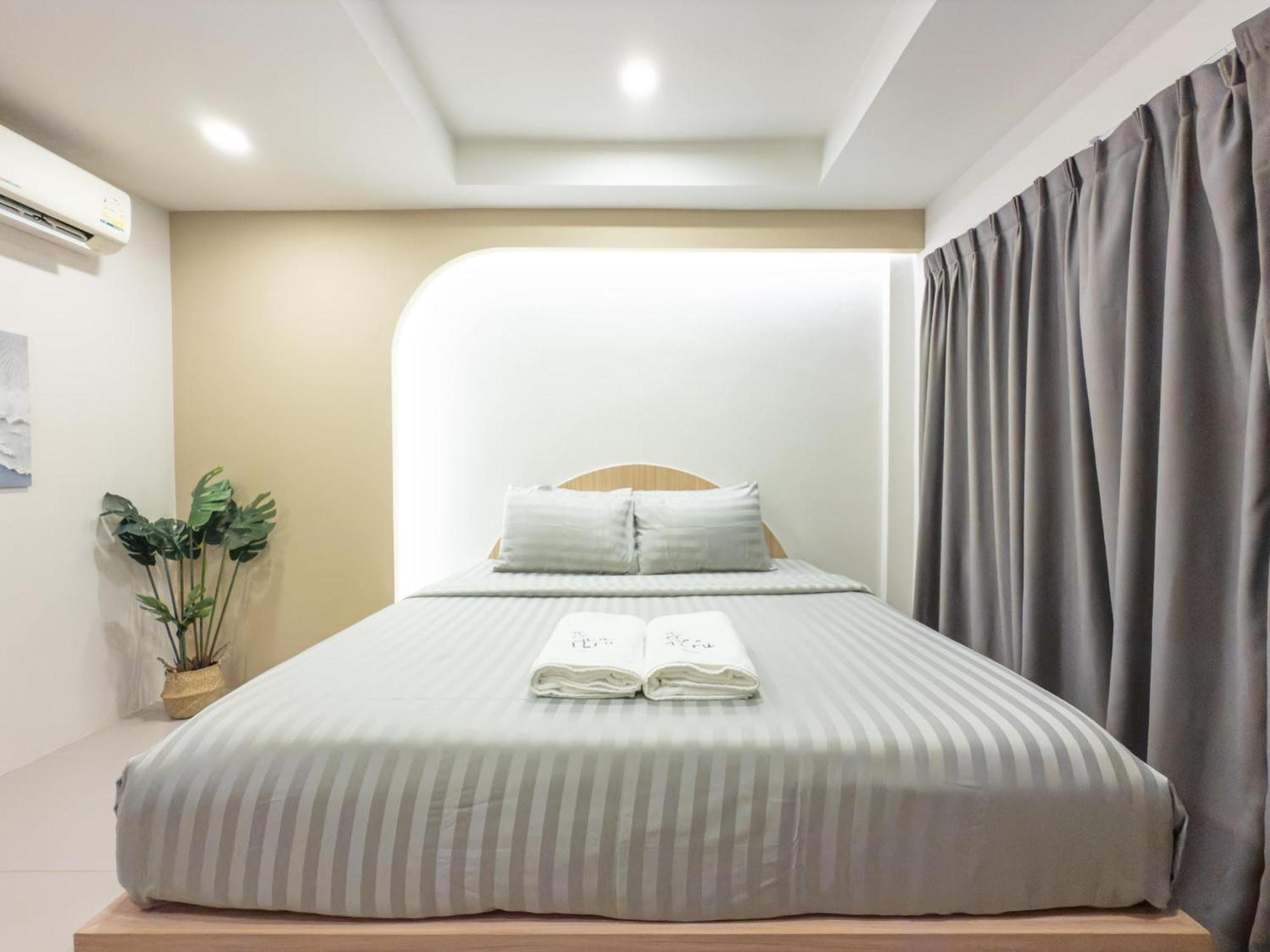 The Seathru Koh Larn Hotel Pattaya Ngoại thất bức ảnh