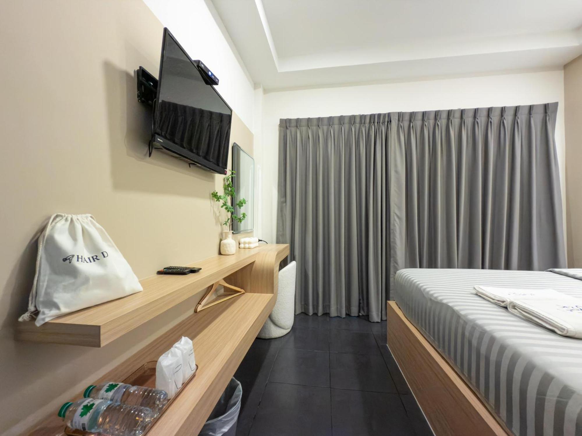 The Seathru Koh Larn Hotel Pattaya Ngoại thất bức ảnh