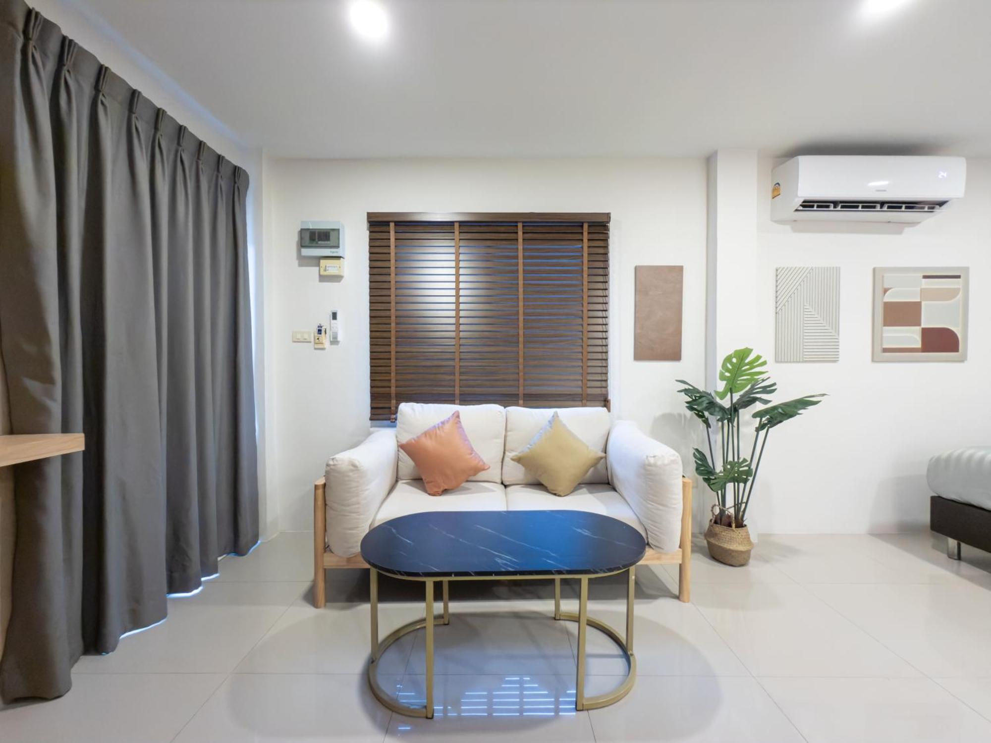 The Seathru Koh Larn Hotel Pattaya Ngoại thất bức ảnh